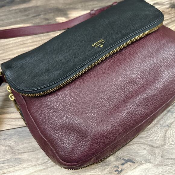 Fossil Leather Zipper Crossbody Shoulder Satchel Saddle Bag Black Burgundy - Picture 3 of 14